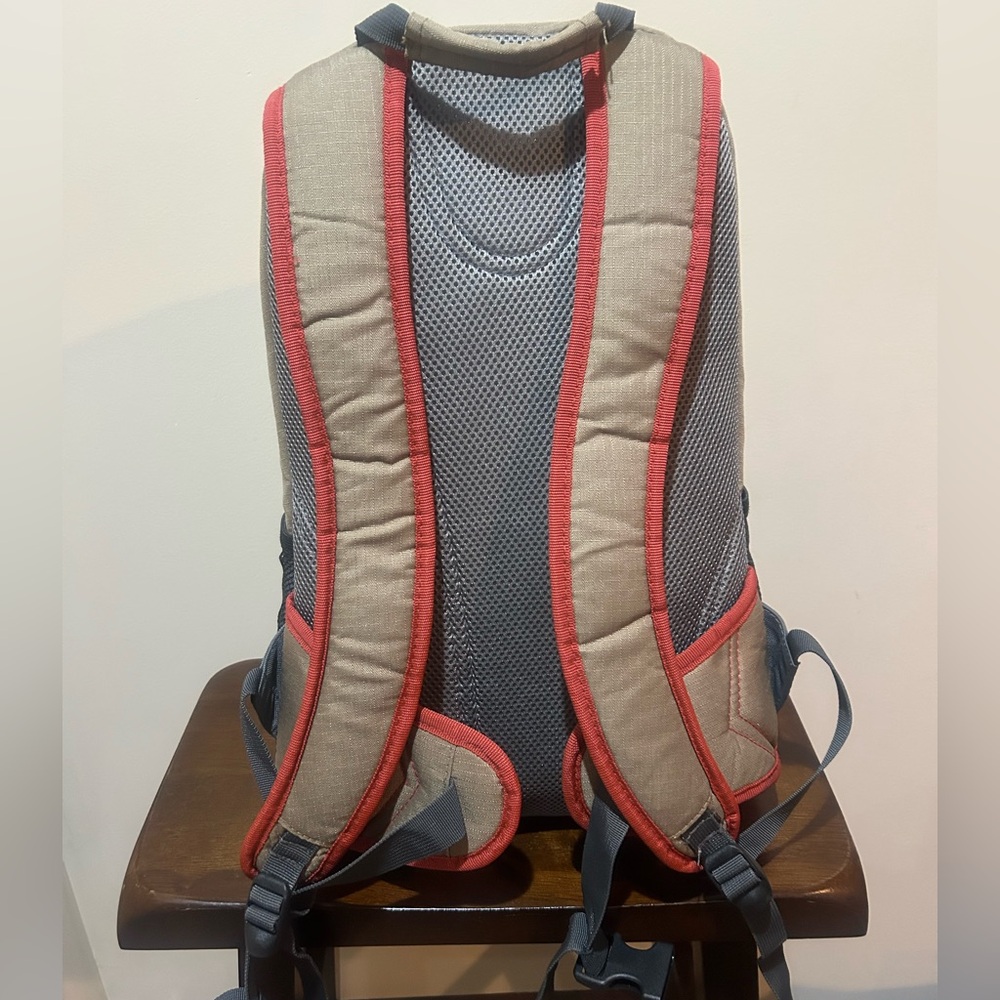 Coleman Chiller 28 Can Soft Sided Backpack Cooler - Picture 6 of 8